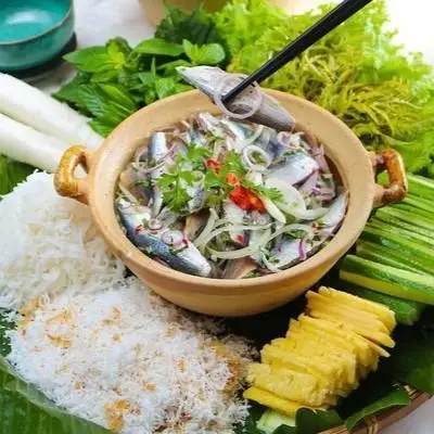 Hình ảnh Gỏi Cá Trích Hoàng Anh - Nguyễn Oanh