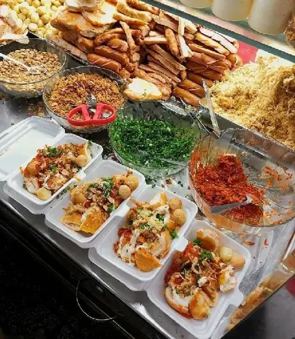 Hình ảnh A Tí - Bánh Mì Nướng & Mì Trộn - Đông Bắc