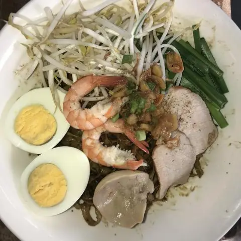 Hình ảnh Phong Ký Quán - Hủ Tiếu Mì Thập Cẩm & Hoành Thánh - Kinh Dương Vương
