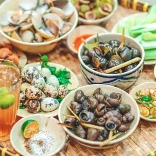 Hình ảnh Xóm - Ốc, Lẩu & Ăn Vặt - Đặng Thùy Trâm