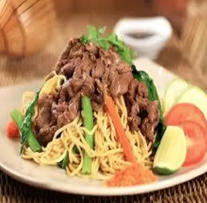 Hình ảnh Cơm Chiên Bò, Nui Xào Bò & Mì Xào Bò Chợ Thái Bình - Cống Quỳnh
