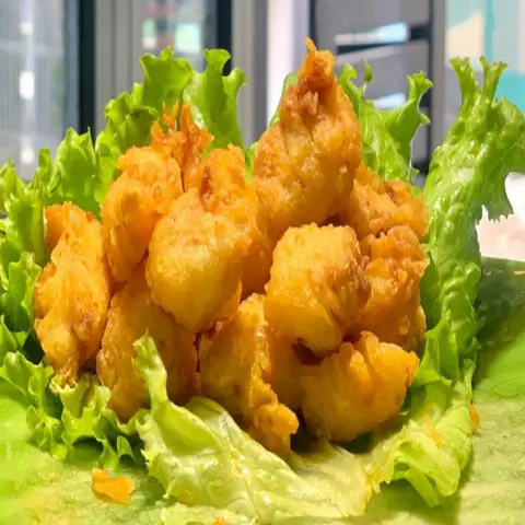 Hình ảnh Hot Chicken - Gà Sốt & Khoai Chiên Giòn - Điện Biên Phủ