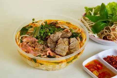Hình ảnh BÚN BÒ TÁI NẠM