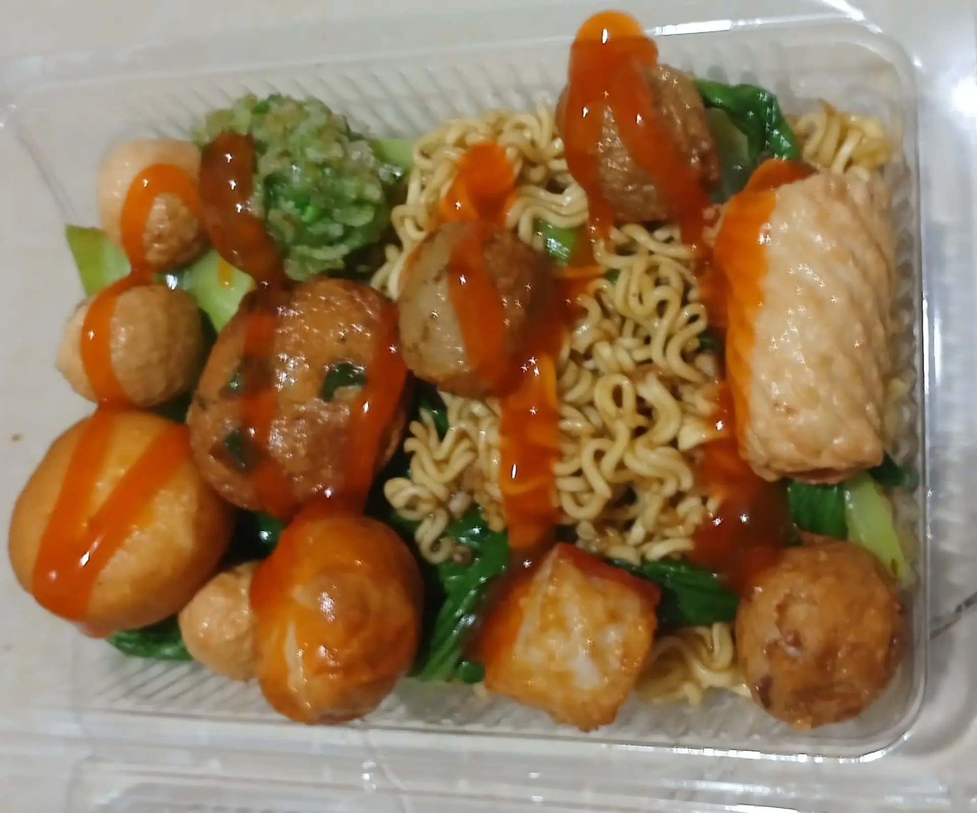 Hình ảnh Mì Trộn T.Cẩm1 (1tcua,2cátômbò,1mực,1bbao))