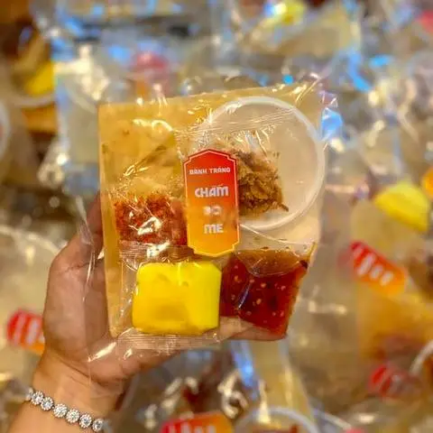 Hình ảnh Bánh tráng chấm bơ me