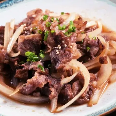 Hình ảnh Bò Xào Củ Hành