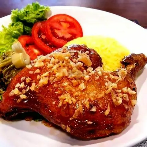 Hình ảnh Cơm Gà Hấp Mắm Nhĩ
