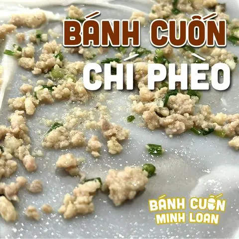 Hình ảnh Bánh cuốn Chí Phèo (nhân thịt hành lá, 2 chả, không nem chua)