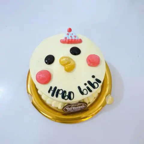 Hình ảnh bánh kem mini con vịt vàng dễ thương