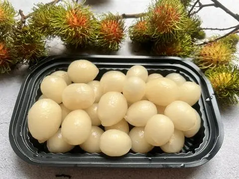 Hình ảnh Chôm Chôm Thái Lột Sẵn - Hộp 500g