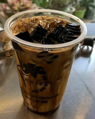Hình ảnh Sữa tươi cà phê sương sáo