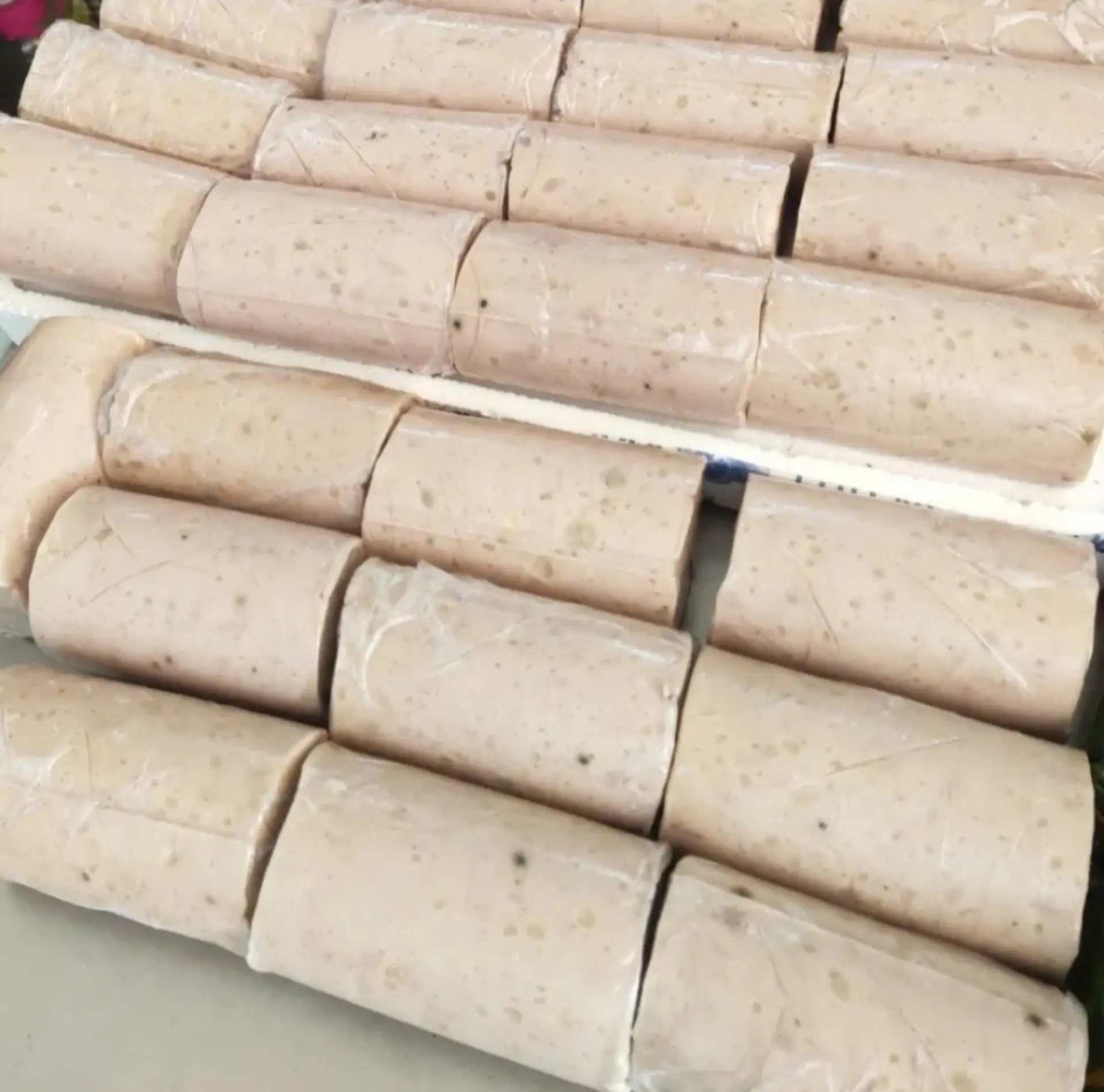 Hình ảnh Nửa cây Chả Lụa Bình Định 250g