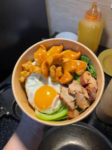 Hình ảnh Combo mì trộn đặc biệt - trà tắc thái xanh