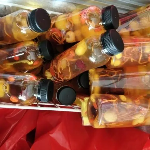Hình ảnh nước uống đông trùng hạ thảo 2 chai 