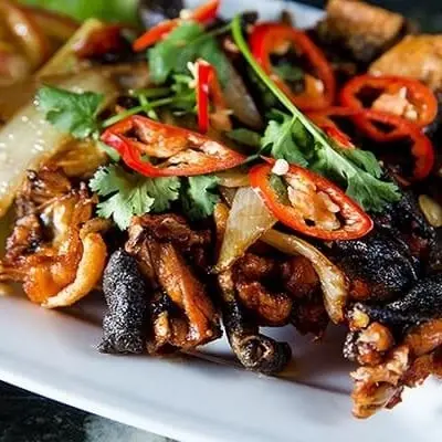 Hình ảnh ẾCH CHIÊN BƠ