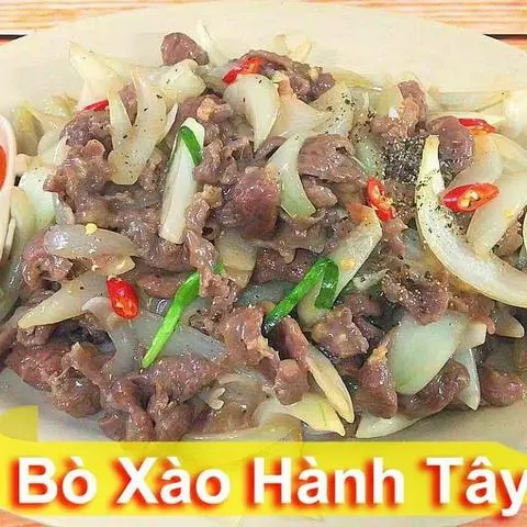 Hình ảnh Cơm Bò Xào Hành Tây 