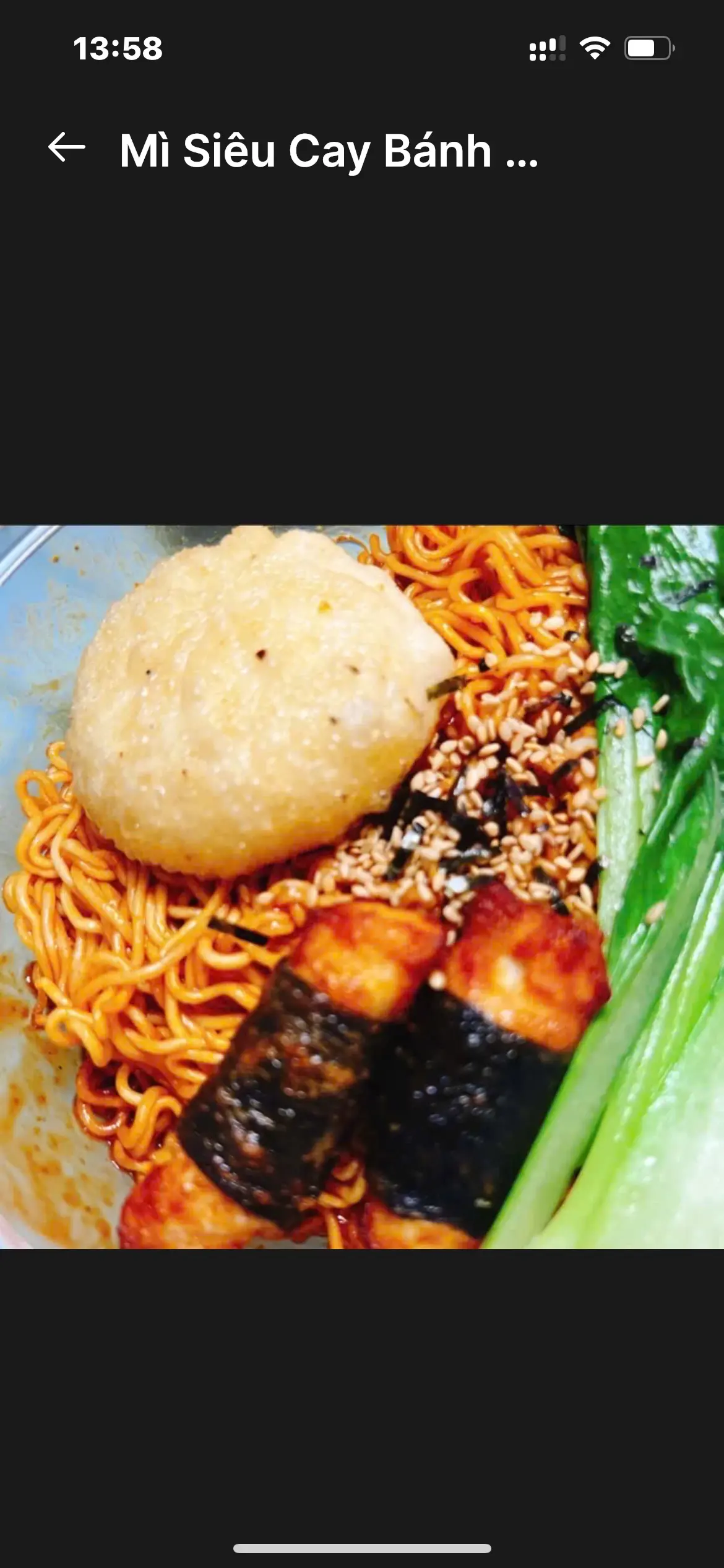 Hình ảnh Mì siêu cay bánh hotteok - gà cuộn rong biển