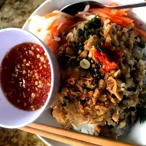 Hình ảnh Bún Bì Ốc Gạo