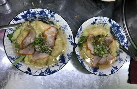 Hình ảnh Mì- Sủi Cảo nước