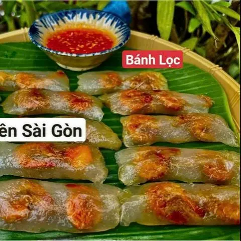 Hình ảnh Bánh Bột Lọc Lá Chuối - 10 Cái