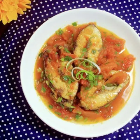Hình ảnh Cơm cá sốt cà 