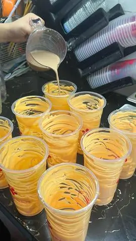 Hình ảnh Hồng Trà Sữa Cream Cheese 
