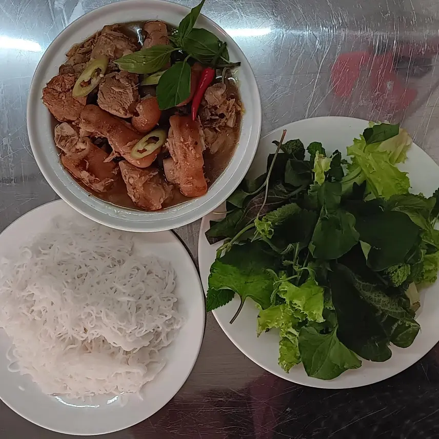 Hình ảnh giò heo nấu giả cầy (phần 1 người ăn)