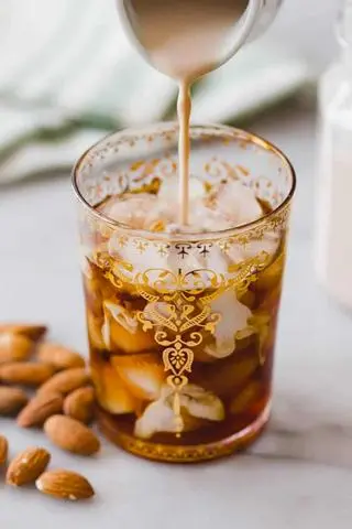 Hình ảnh Almond Coffee Machiato ( Cà Phê Hạnh Nhân)