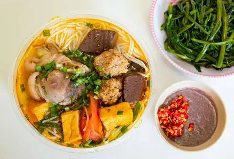 Hình ảnh CANH BÚN GIÒ