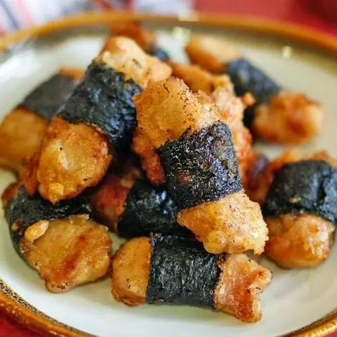 Hình ảnh Gà Cuộn Rong Biển (4 viên)