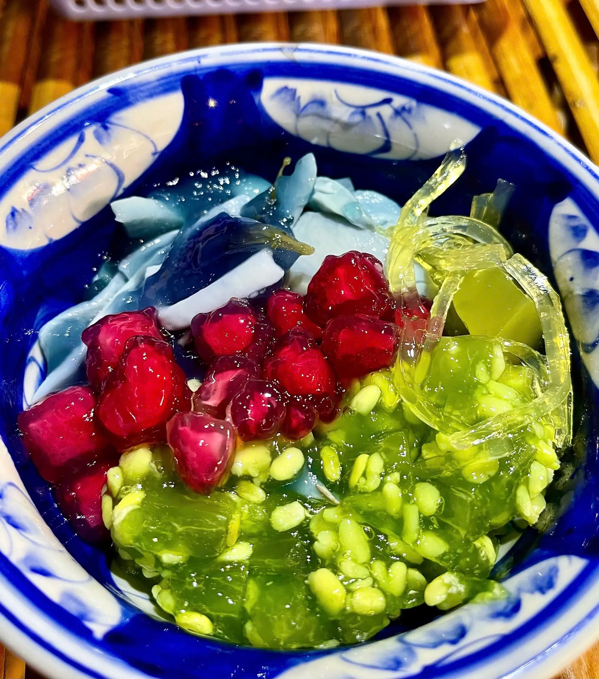 Hình ảnh BƯỞI MIX DỪA NON