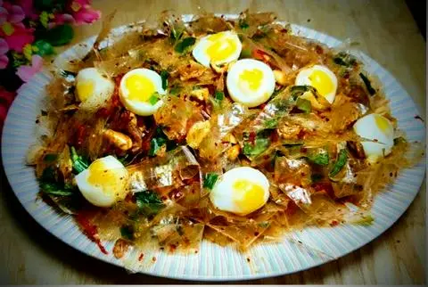 Hình ảnh Mỡ hành Trứng Cút 