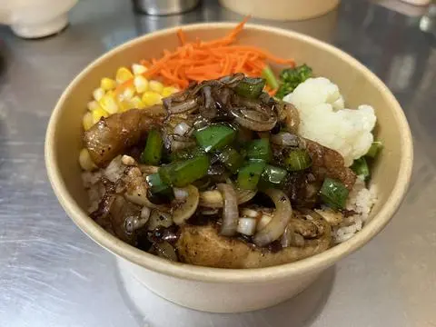 Hình ảnh Cơm Chiên , Ba Rọi Giòn Quay Tiêu Tỏi