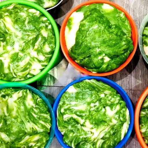 Hình ảnh BÁNH ĐÚC LÁ DỨA HỘP 1kg