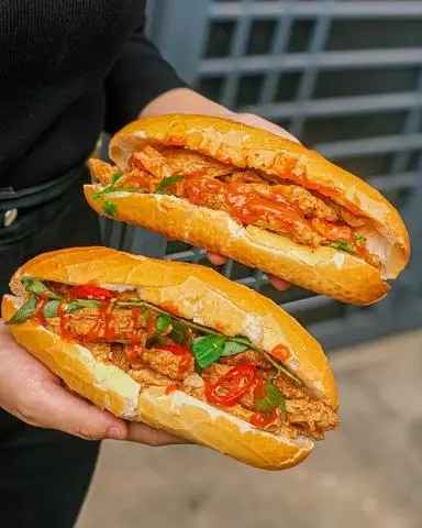 Hình ảnh Bánh mì Xíu Mại