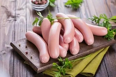Hình ảnh THÊM XÚC XÍCH NHIỀU