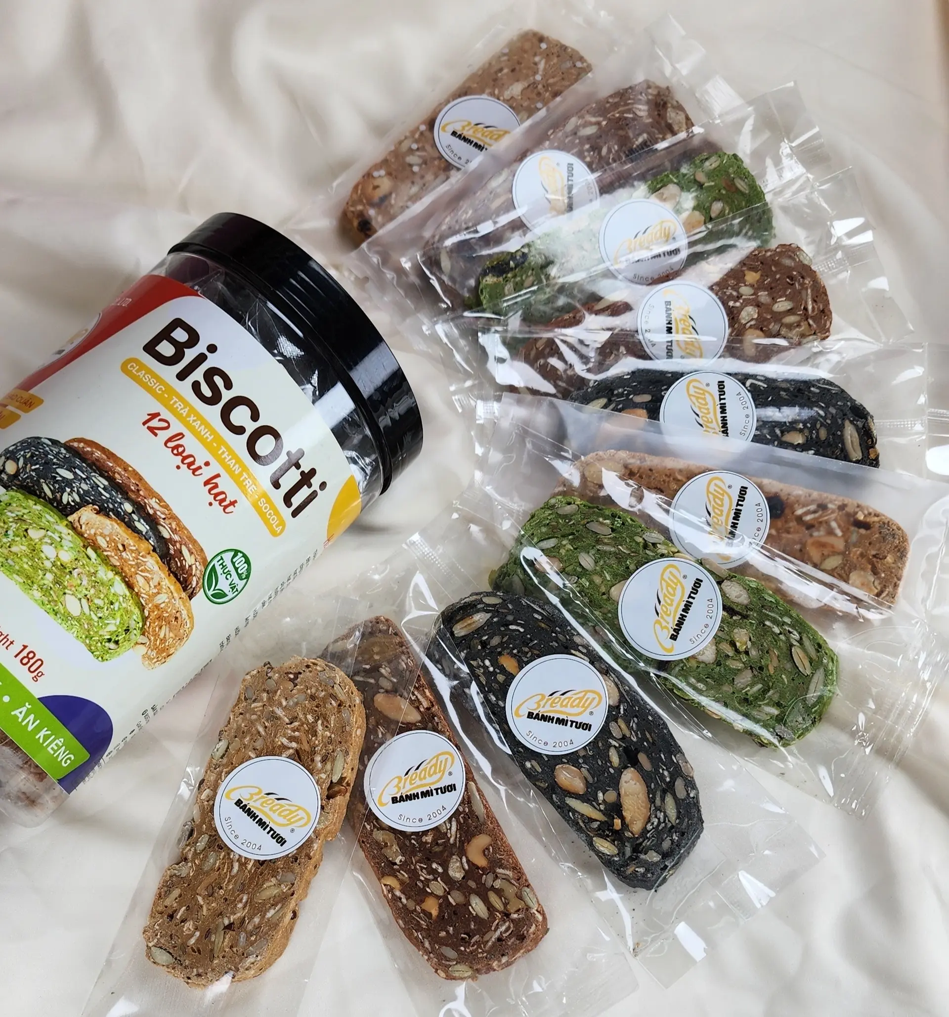 Hình ảnh Bánh Biscotti 12 Loại Hạt - Hũ