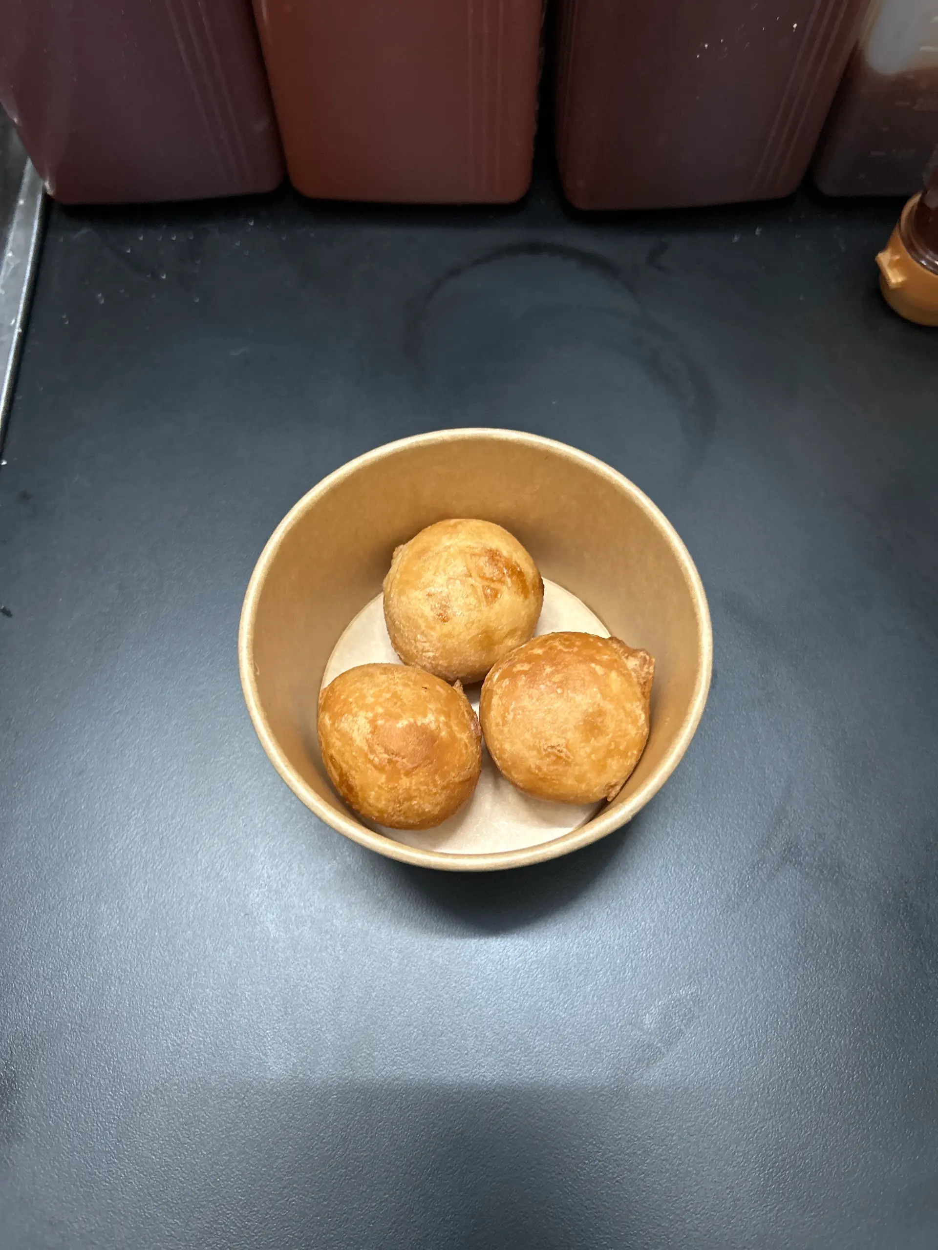 Hình ảnh Cheese ball lắc phô mai - 3 viên