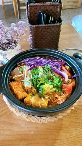 Hình ảnh Mỳ cay thập cẩm 