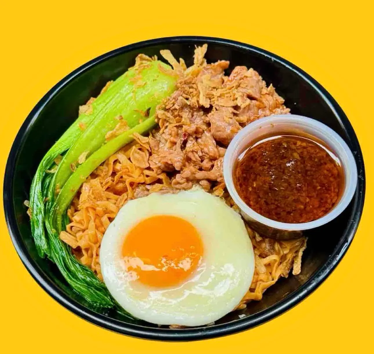Hình ảnh Mì Trộn Bò + Trứng