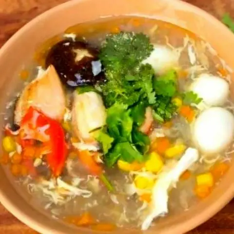 Hình ảnh Súp  bắp cua hạt sen
