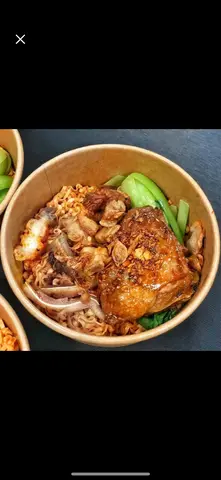 Hình ảnh MÌ TRỘN GÀ SỐT CHUA CAY