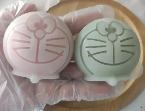 Hình ảnh Kẹo sáp hình Doraemon - Doraemi size lớn 5cm 4 viên