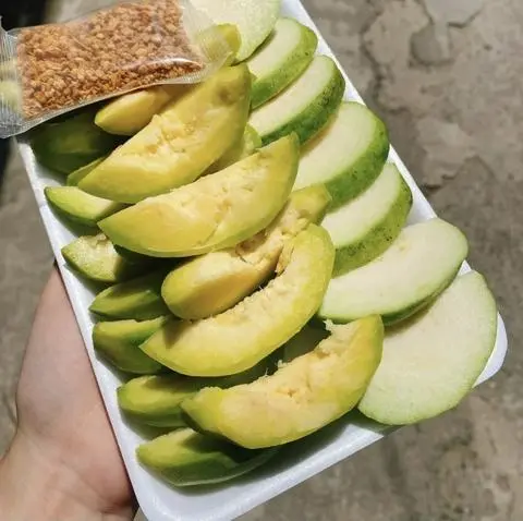 Hình ảnh Cóc - Ổi 