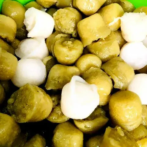 Hình ảnh Bánh bò - Hộp Trung