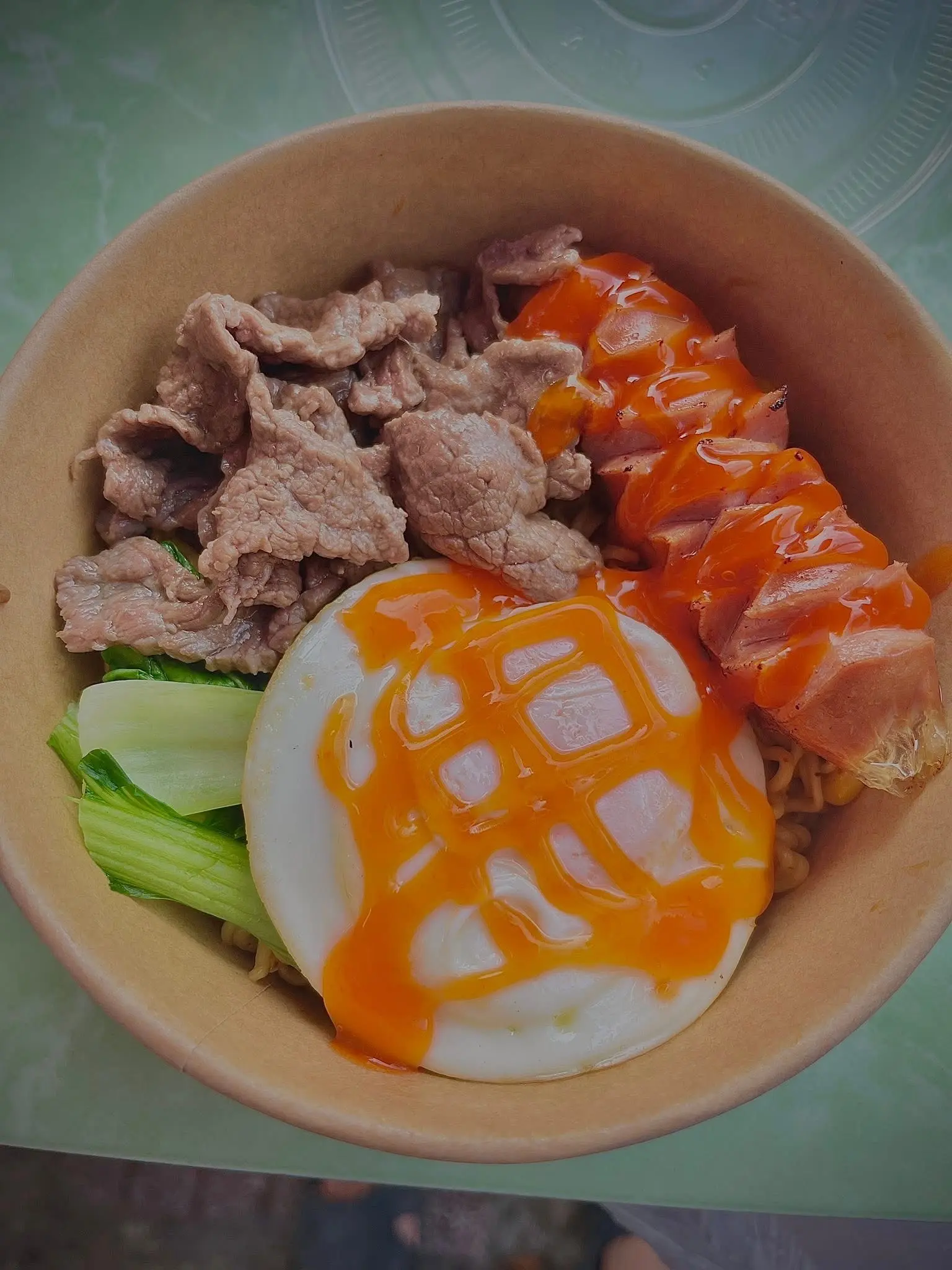 Hình ảnh Mì Trộn Satế Sò Điệp Bò-Trứng-Xúc Xích