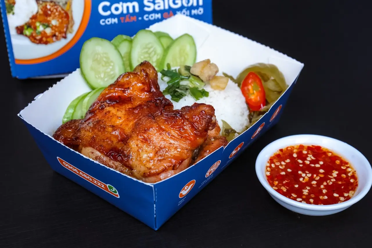 Hình ảnh Cơm gà phi lê nướng