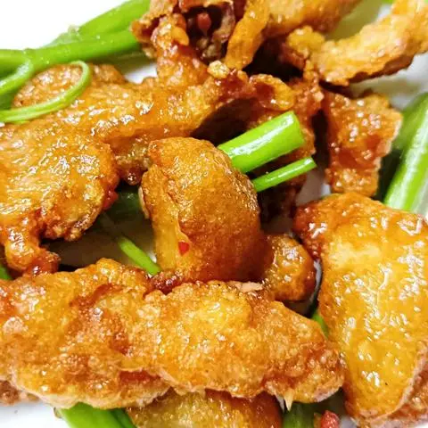 Hình ảnh Da gà chiên mắm tỏi