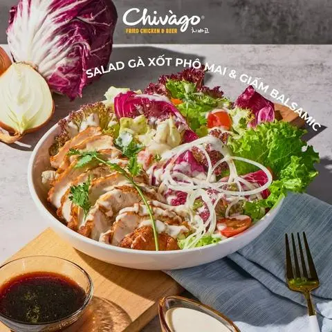 Hình ảnh Salad gà sốt mù tạt vàng và giấm Balsamic