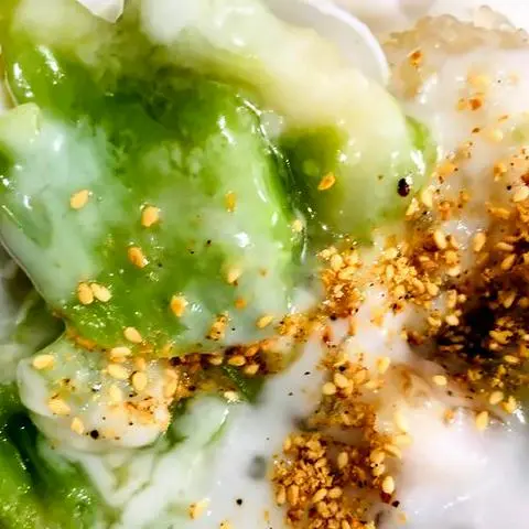 Hình ảnh Bánh đúc lá dứa - Hộp Trung